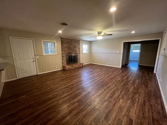 5th image of 2302 53rd St