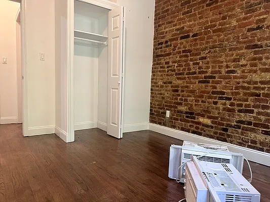 Rented by Corcoran | media 5