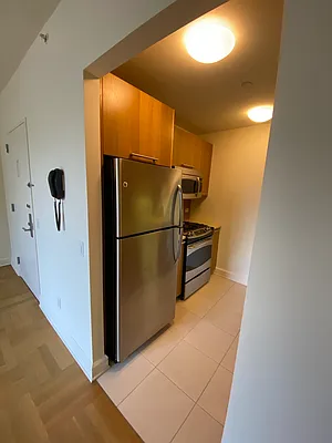 Rented by Windsor Property Management | media 7