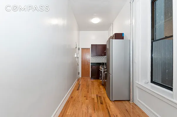 Rented by Compass | media 9