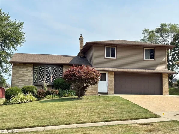 4092 Sarasota Dr, Parma, OH 44134