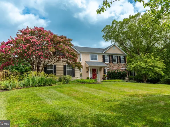 1322 Longmeadow Rd, Garnet Valley, PA 19060