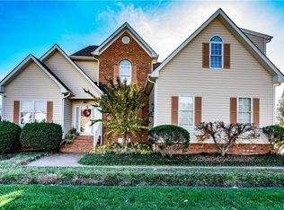 8040 Redvine Ln, Mechanicsville, VA 23111