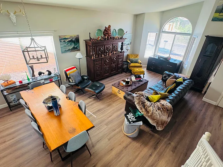 568 W Chatfield St #C — Photo 9