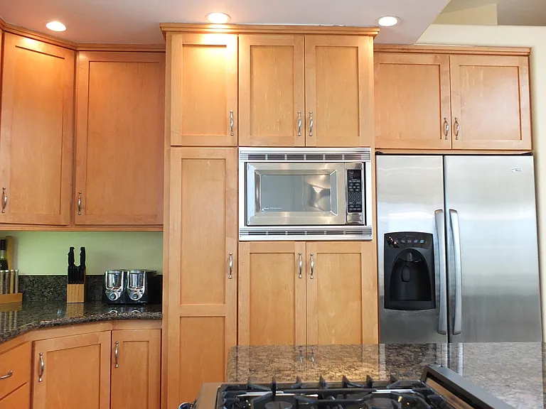 930 Taft St — Photo 12