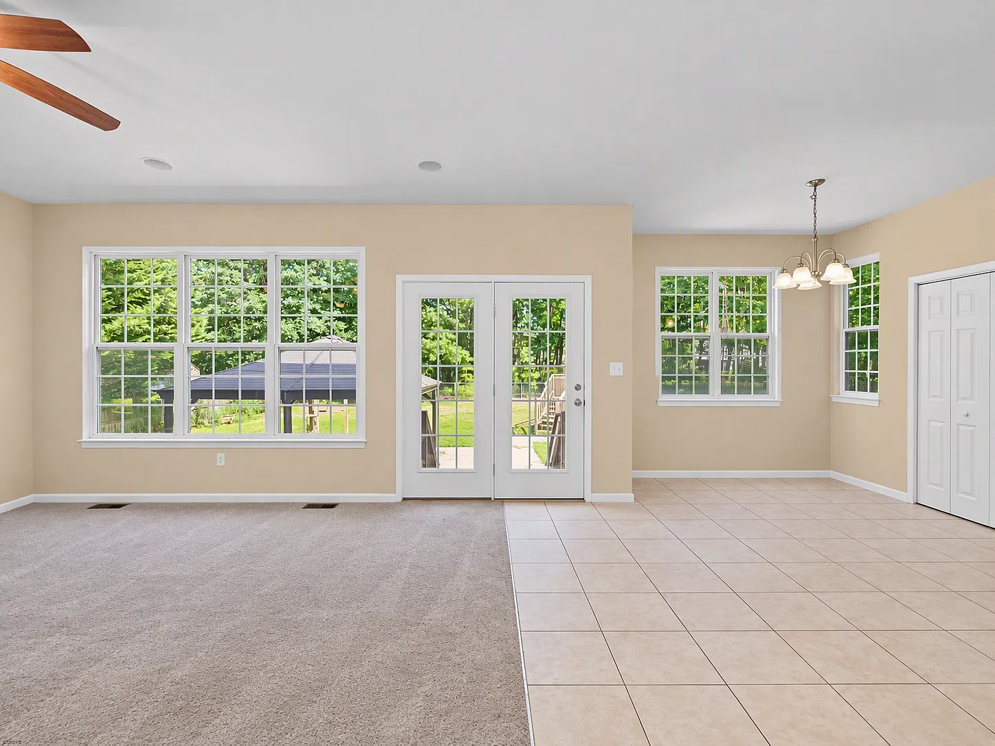 5 bed, 3.0 bath, 3155 sqft, $3,700 — Photo 3