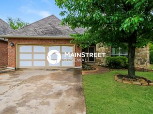 4640 Olde Village Cir, Edmond, OK 73013