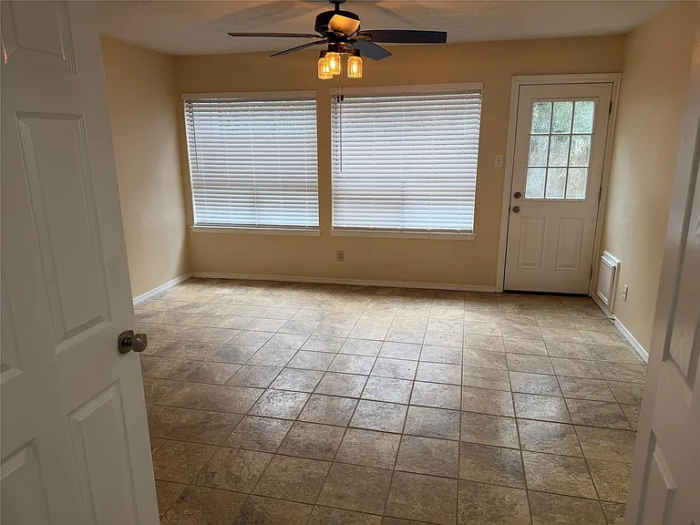 9 Dewthread Ct — Photo 19