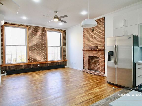 3rd image of 197 Humboldt St #3