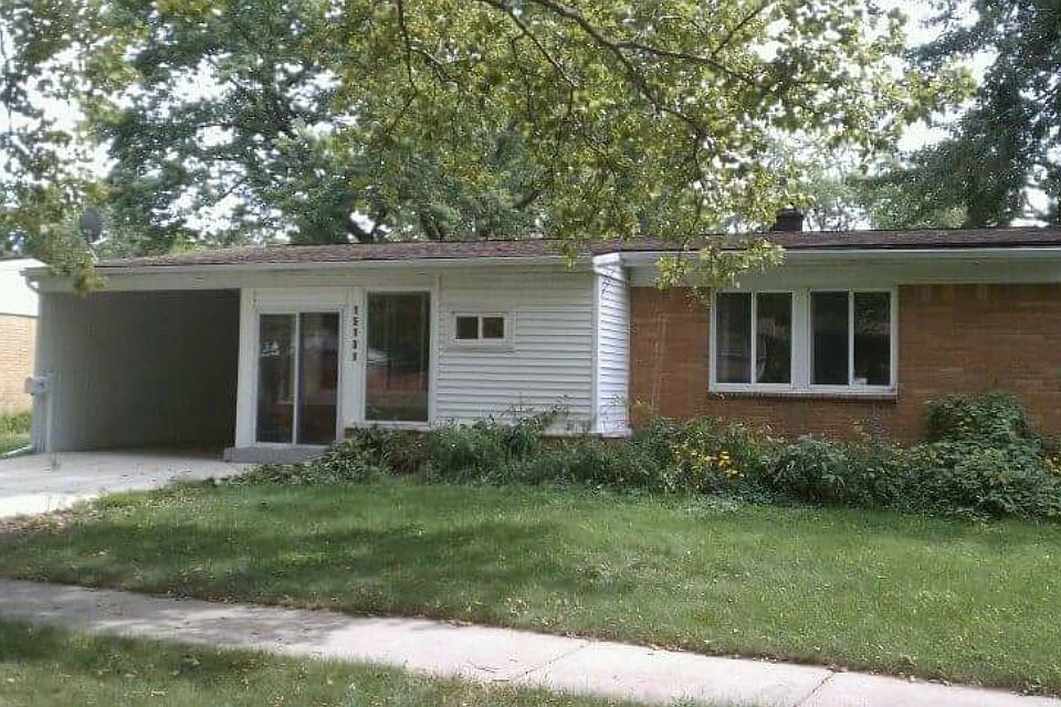 1st image of 15131 Leslie Ave
