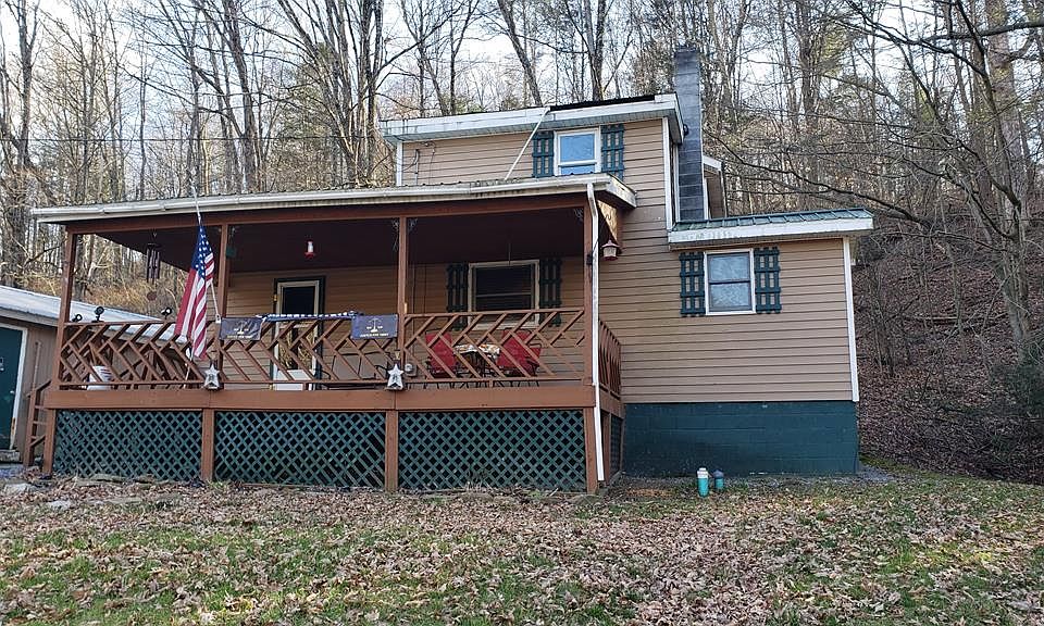 1st image of 967 Mosquito Hollow Rd