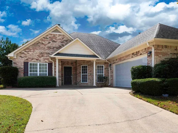 109 Chesser Loop Rd, Chelsea, AL 35043
