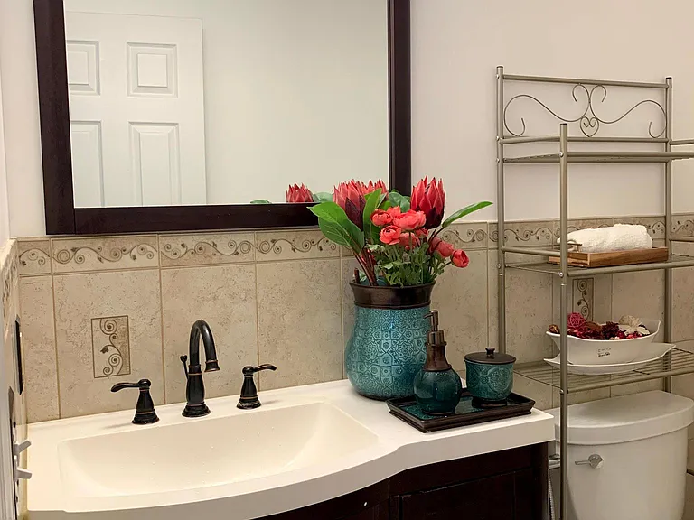1st floor powder room