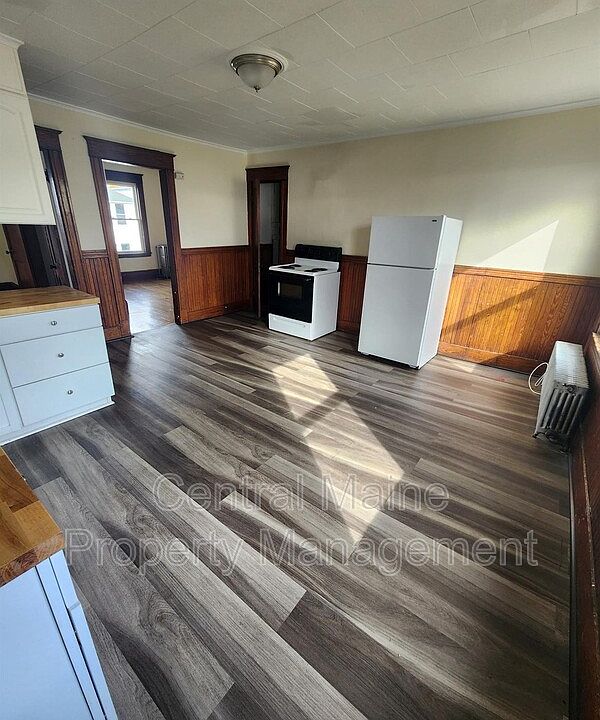 1st image of 33 Bradley St #3R