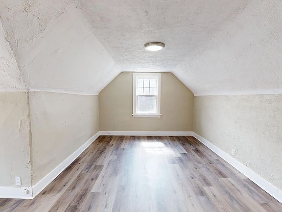 5th image of 294 Madison Ave