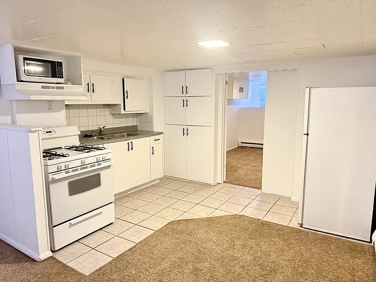 925 S Wilson Ave #3 — Photo 14