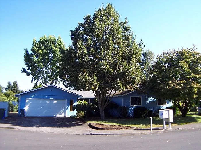 4831 Fontana Ct SE photo 1