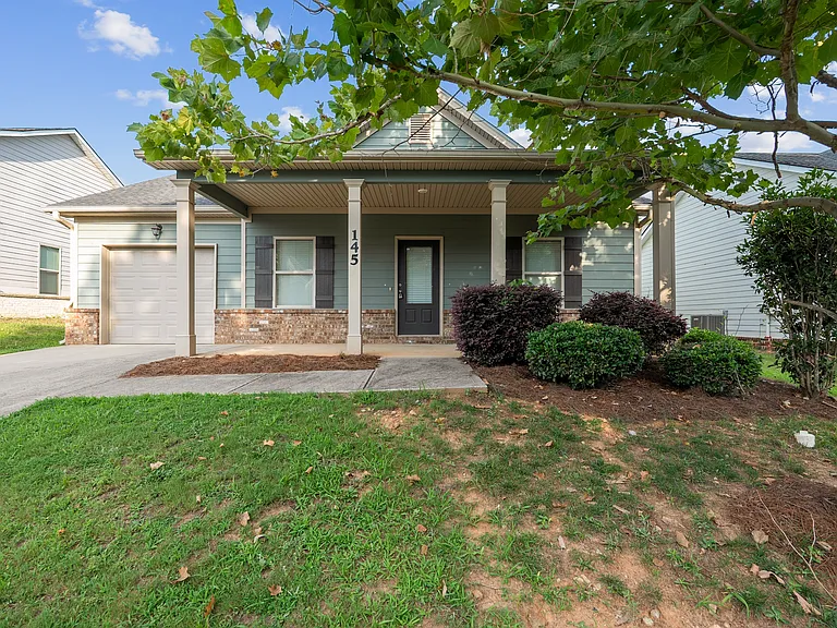 145 Mandy Ln — Photo 3