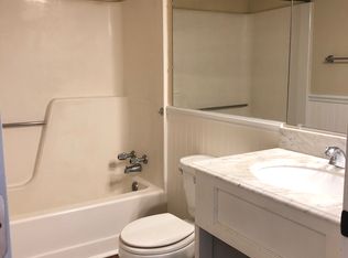 229 Mount Everest Dr, Fenton, MO 63026