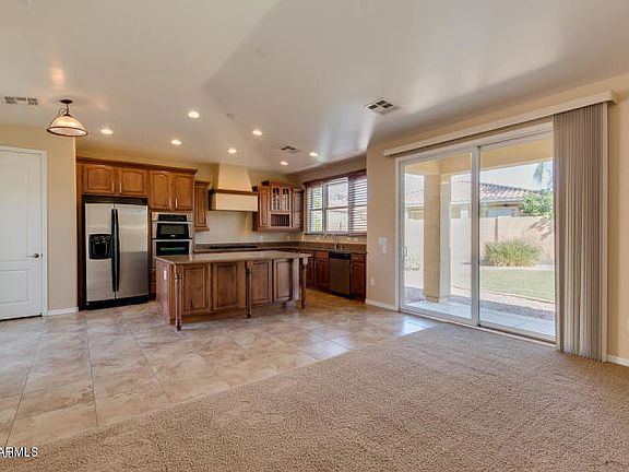 4th image of 3297 S Cottonwood Dr