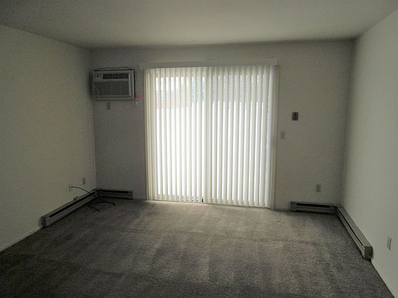 4th image of 1218 Conde St APT 5