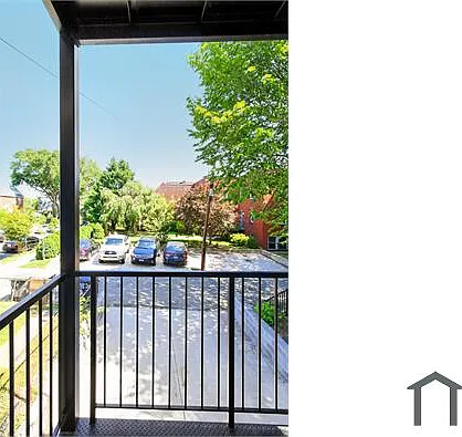 1822 C St NE #1 — Photo 41