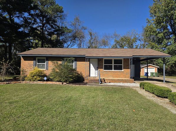 3006 Love Dr NW