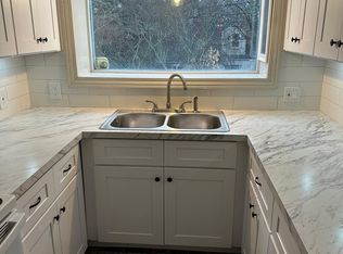 2737 Thomas St, Flint, MI 48504