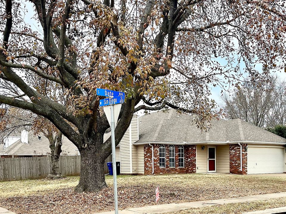 1st image of 6316 S Date Ave
