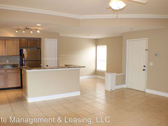 4th image of 482 N Pin Oak Pl APT 306
