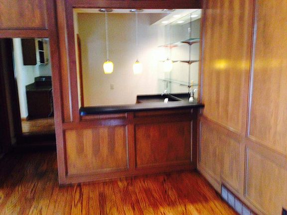 5th image of 8611 Somerset Ln