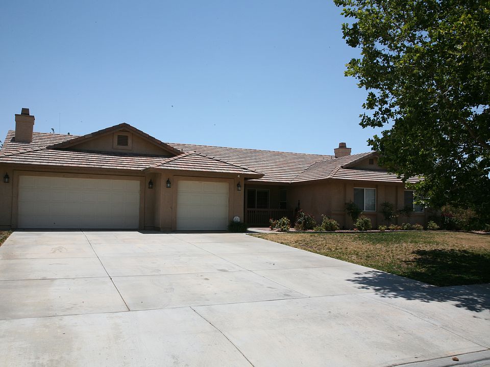 Large three car garage