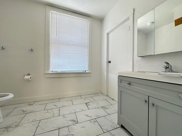 640 Florida St #1