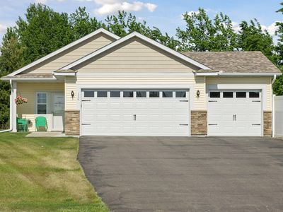 134 9th Ave NE, Isanti, MN, 55040