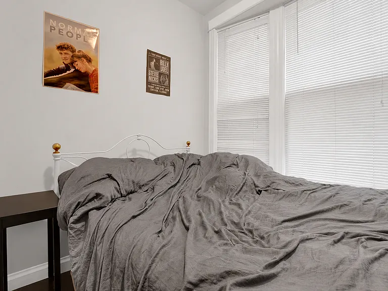2341 W Charleston St #2F — Photo 11