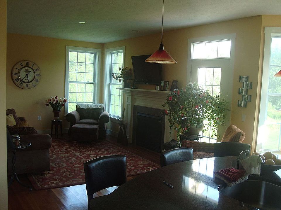 753 Furman Rd, Fairport, NY 14450 Zillow