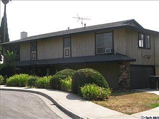 1st image of 725 Cereza Dr