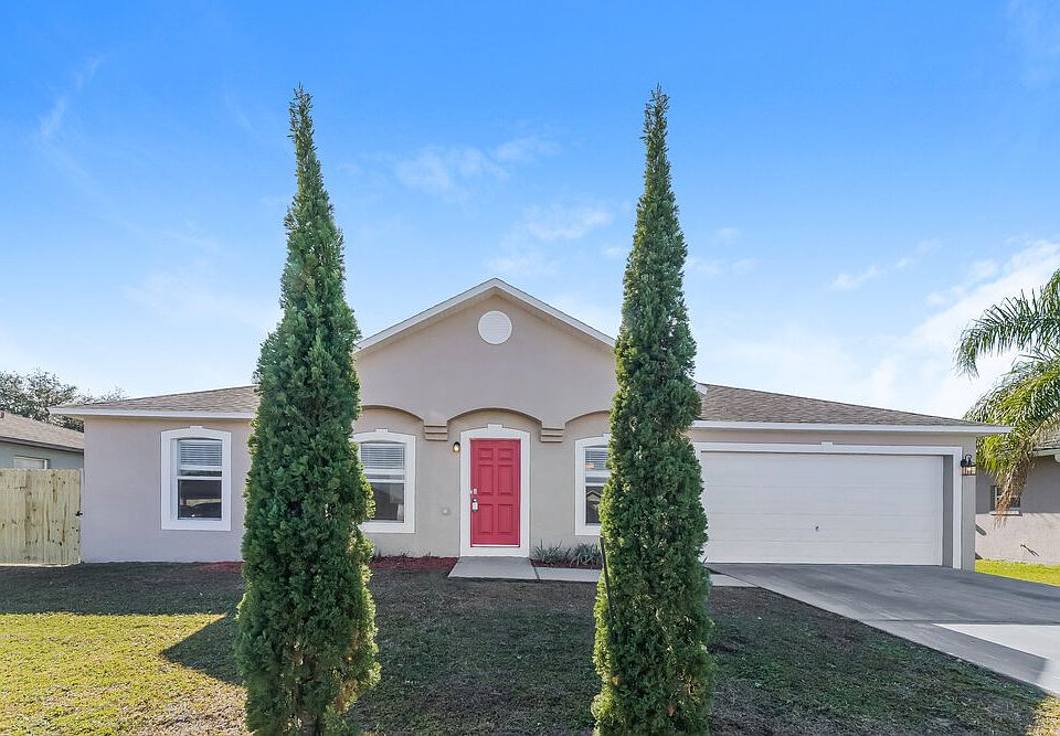 1st image of 816 Jarnac Dr