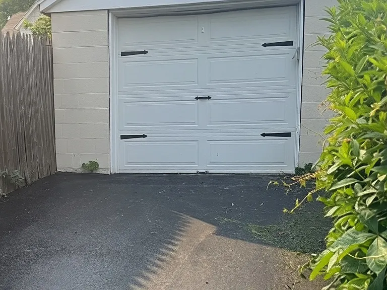 130 Spring Valley St — Photo 15