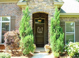 64 Maplewood Dr, Wetumpka, AL 36093