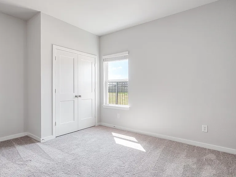 27327 Blue Pool Dr — Photo 15