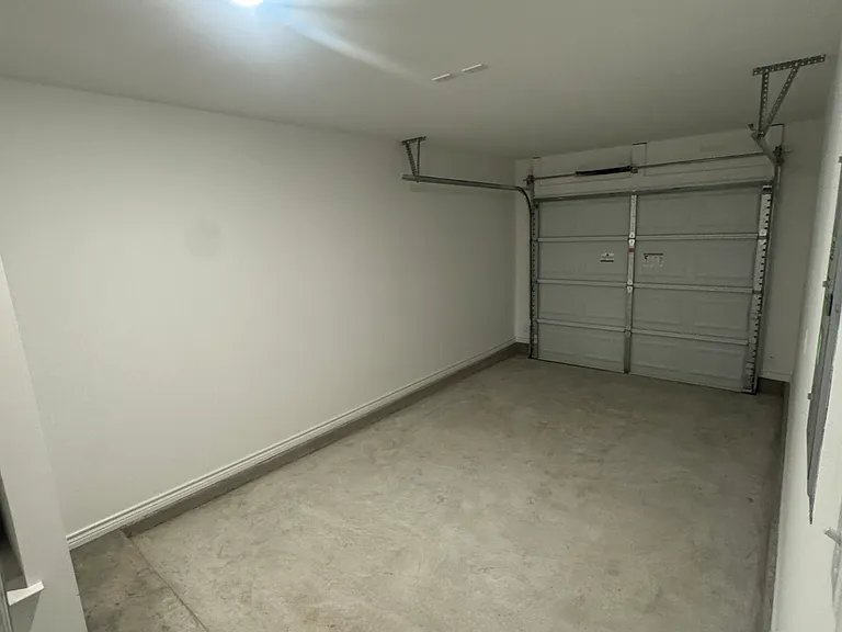 1211 Concord Dr — Photo 14