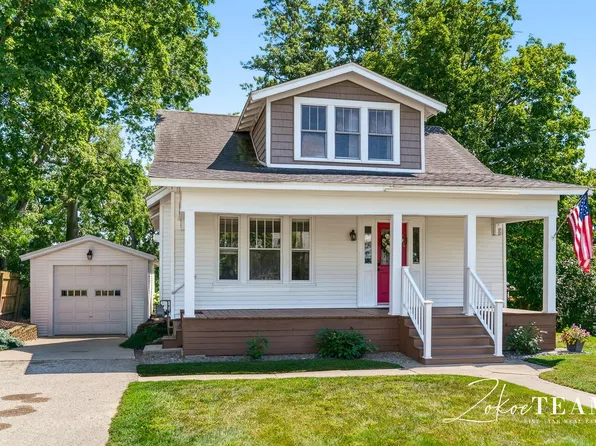 6540 Leonard St, Coopersville, MI 49404