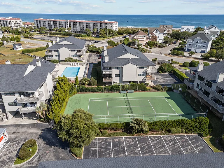tennis/pickleball