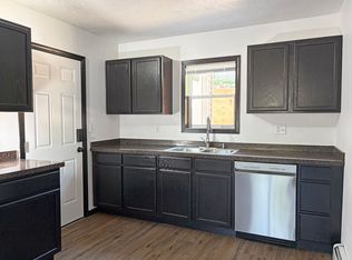 Remodeled 2 Bed, 1 Bath in a Convenient Central Location, Minot, ND 58701