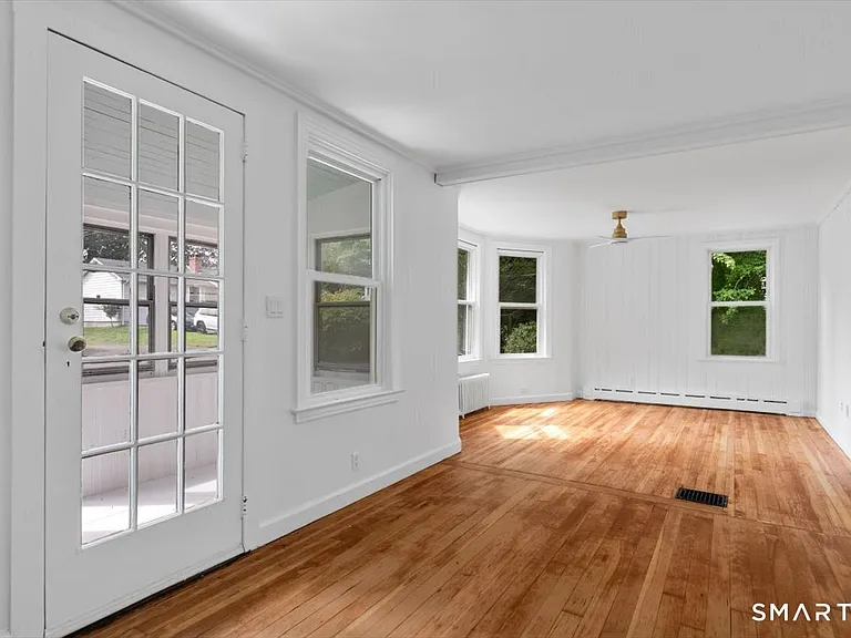 21 Green St — Photo 7