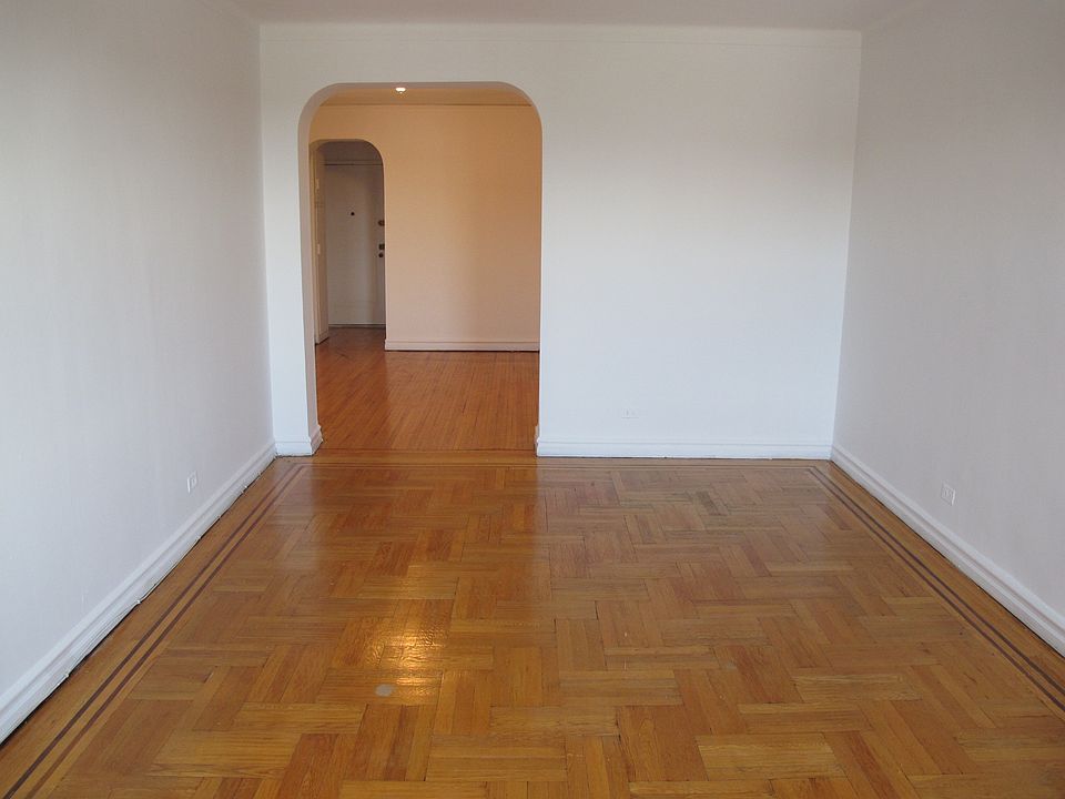 2nd image of 4750 41st St APT 5D