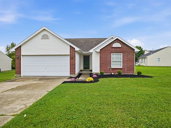 2nd image of 275 Keswick Dr