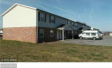 2nd image of 1760 Wisteria Dr APT E