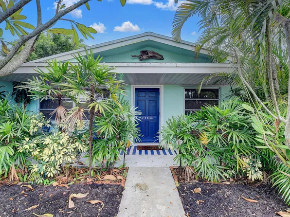 1184 SW 23rd Avenue, Boynton Beach, FL 33426